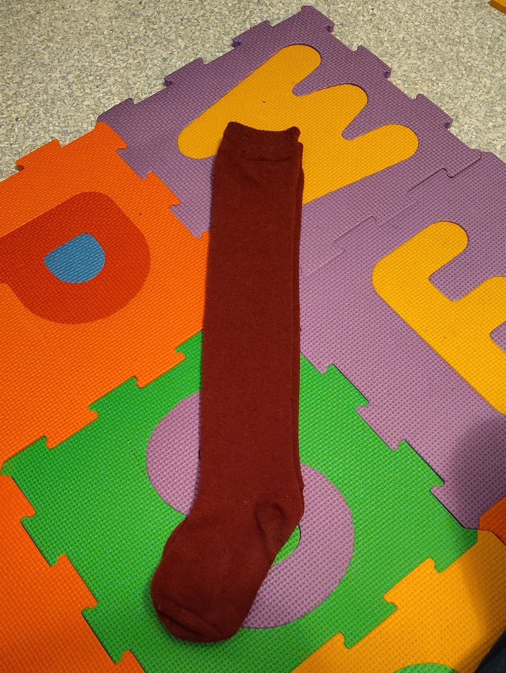 Knee High Sock in Burgundy